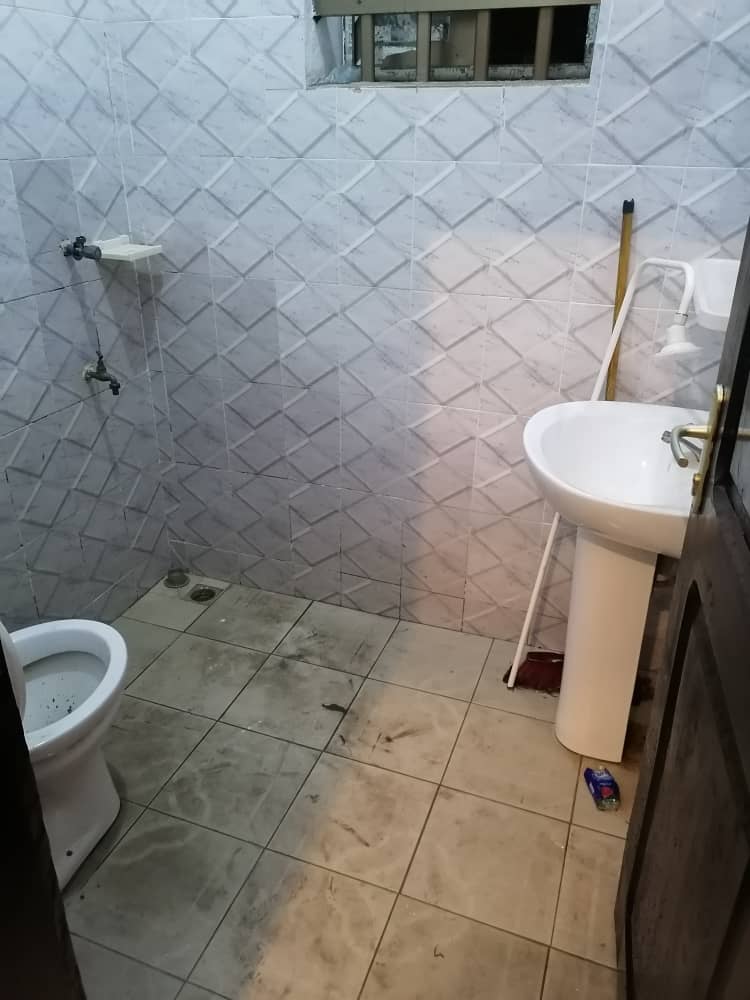 Boutique à louer