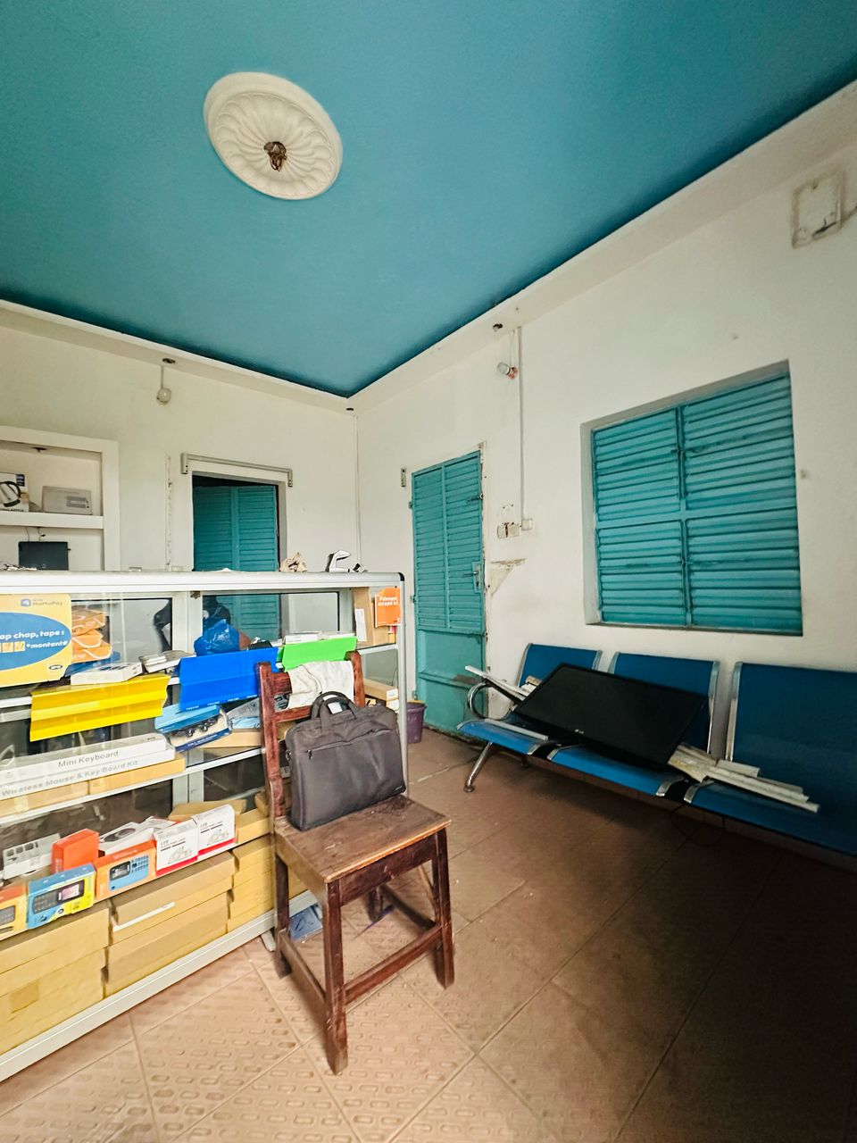 Boutique à louer