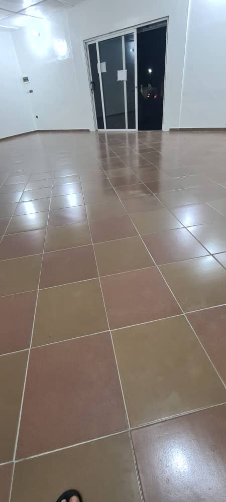 Boutique à louer