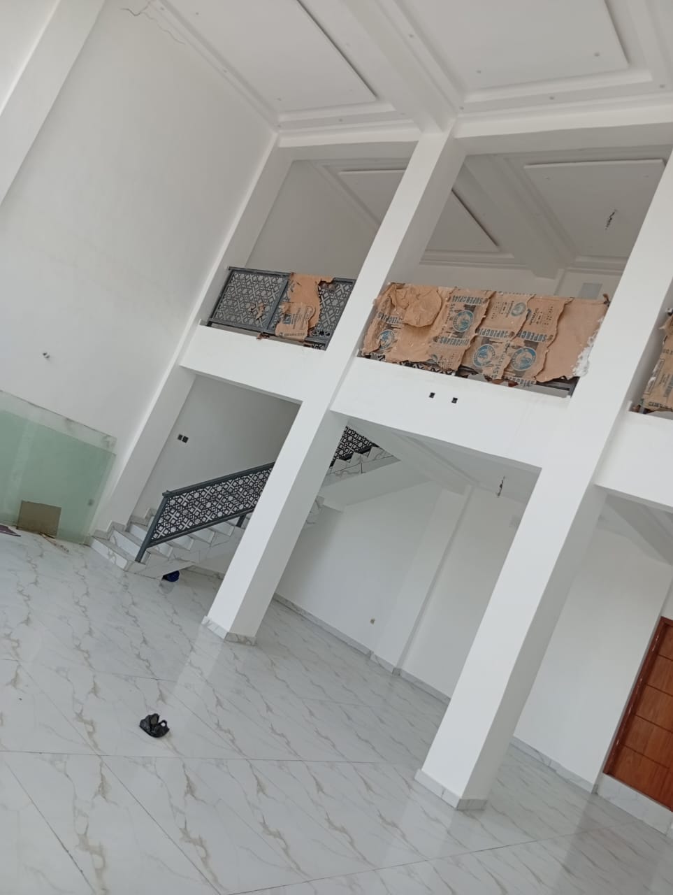 Boutique à louer