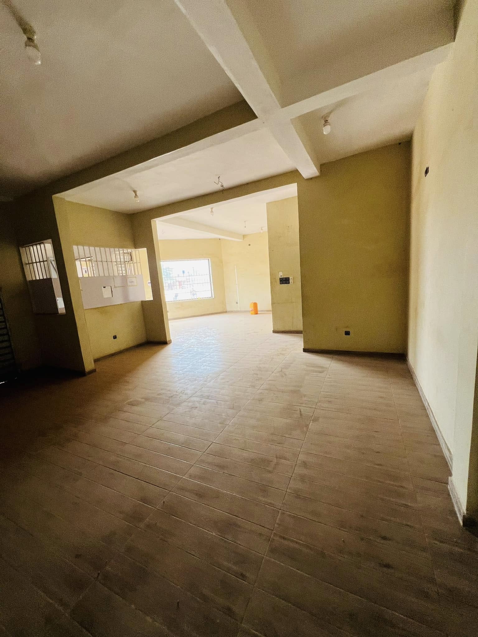 Boutique à louer