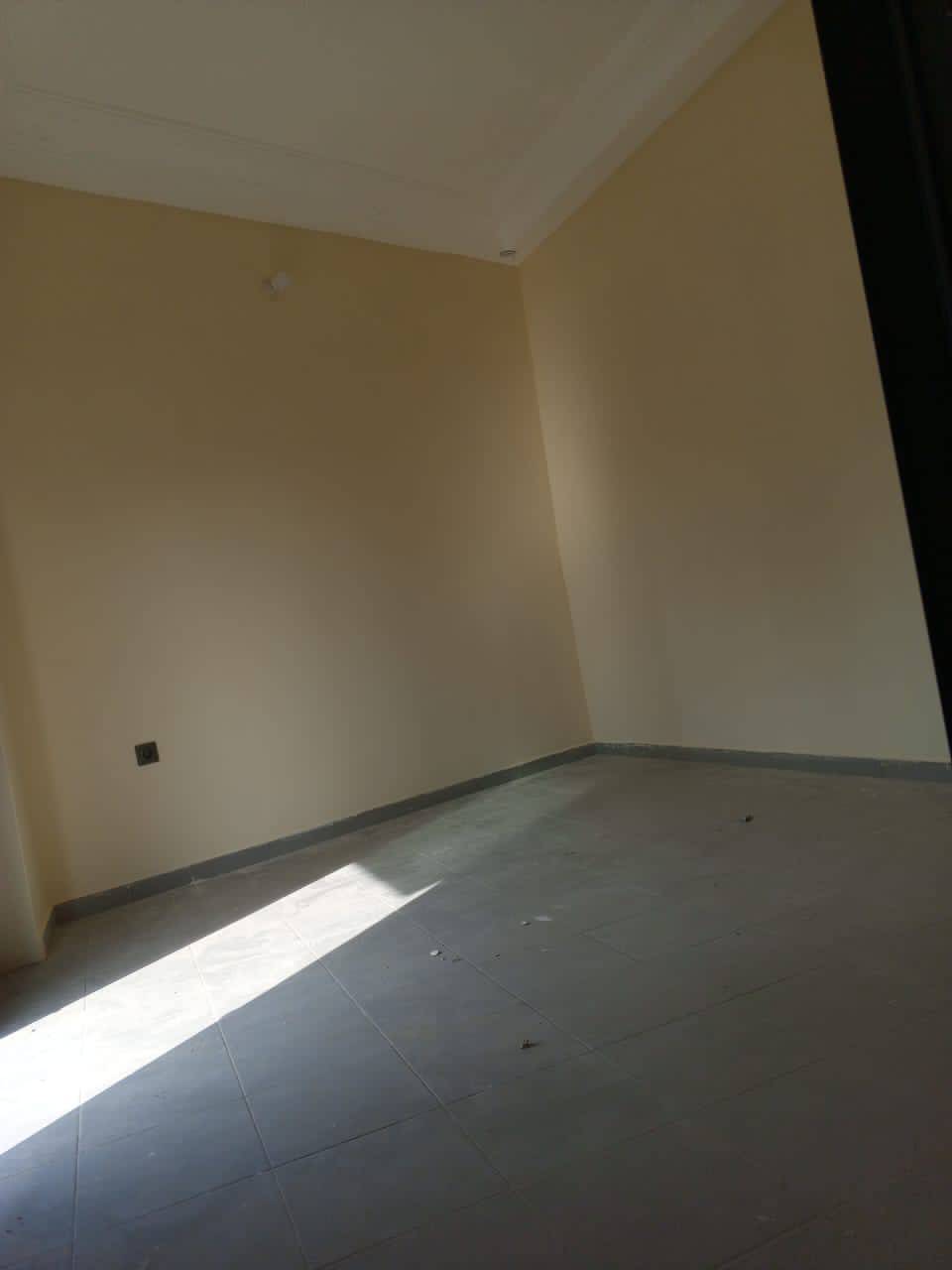 Boutique à louer