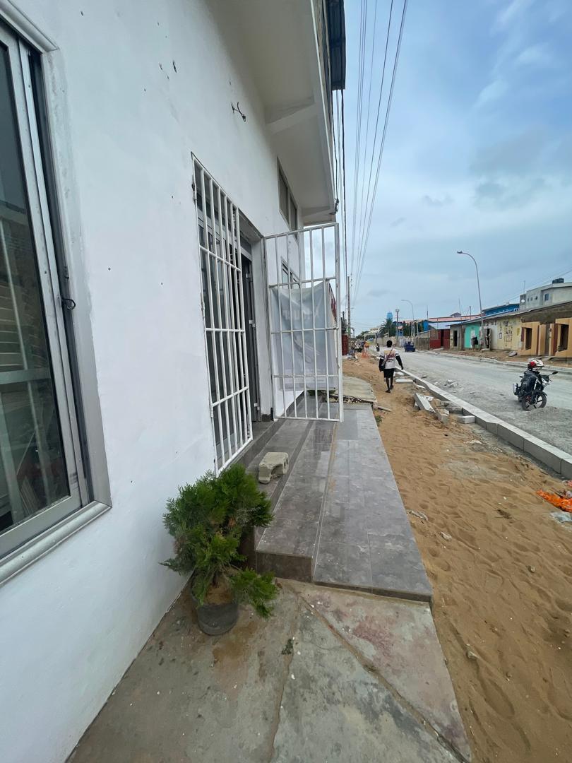 Boutique à louer