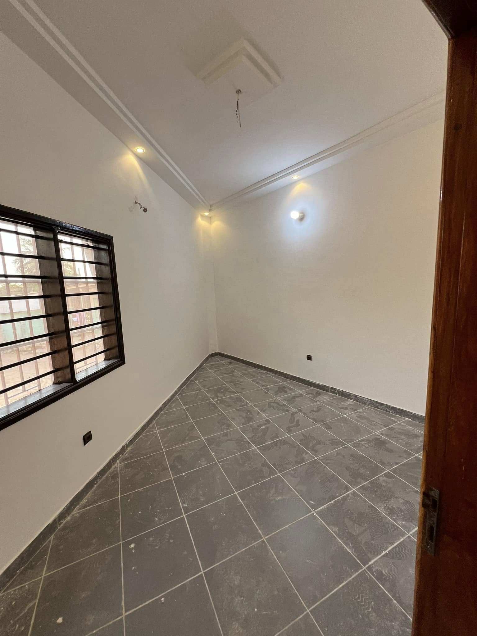 Boutique à louer