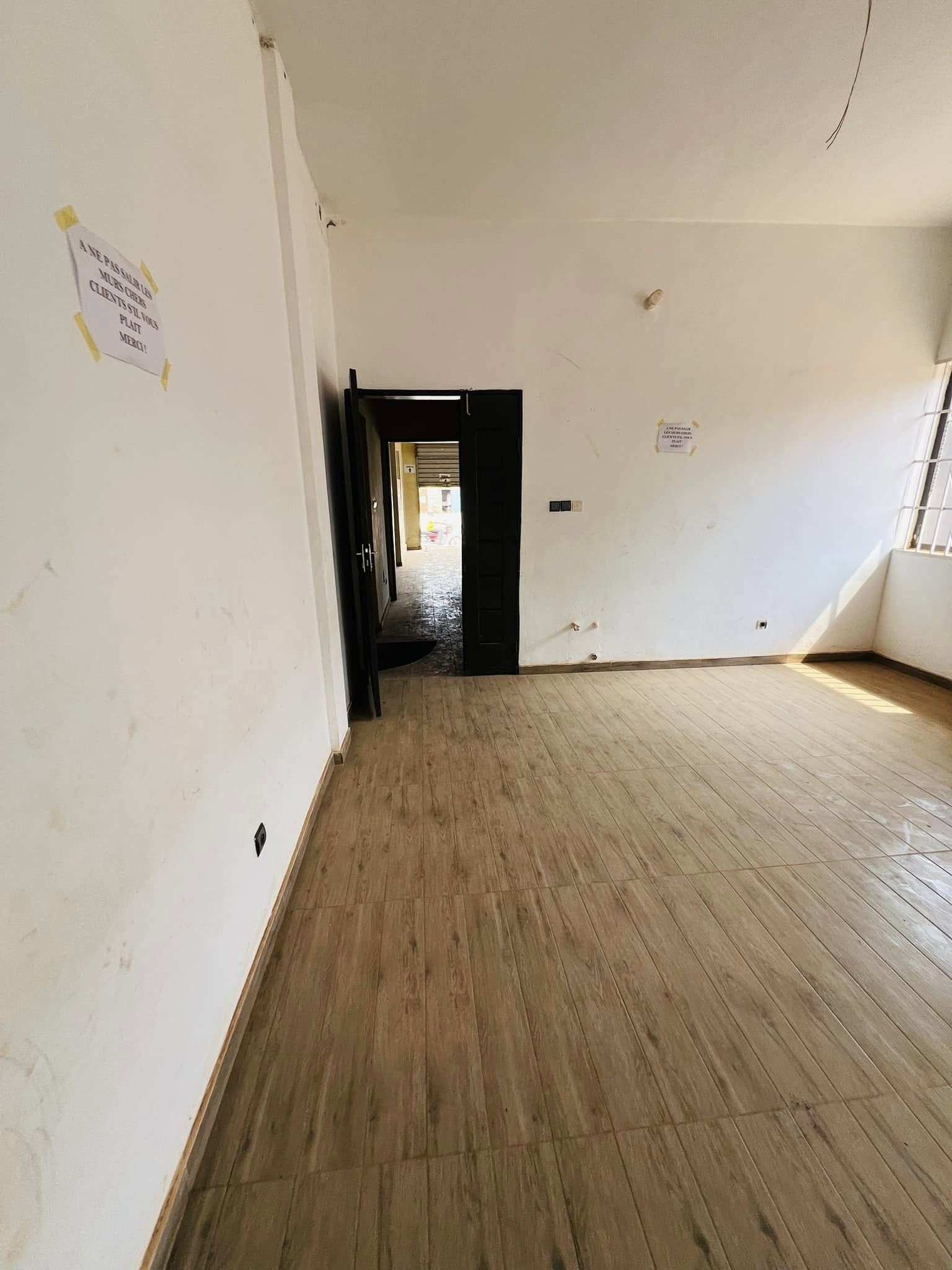 Boutique à louer