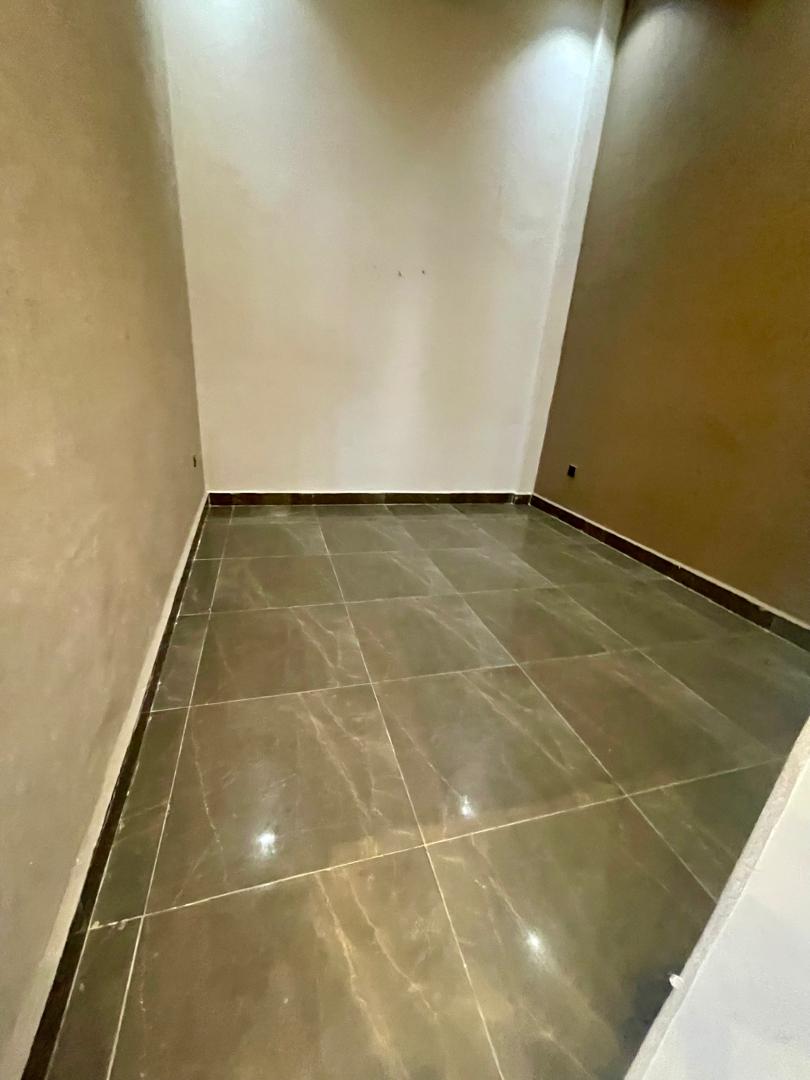 Boutique à louer