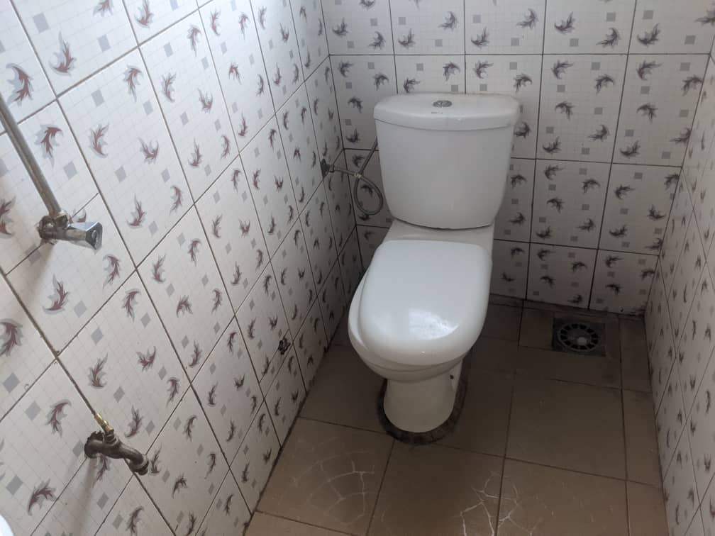 Boutique à louer