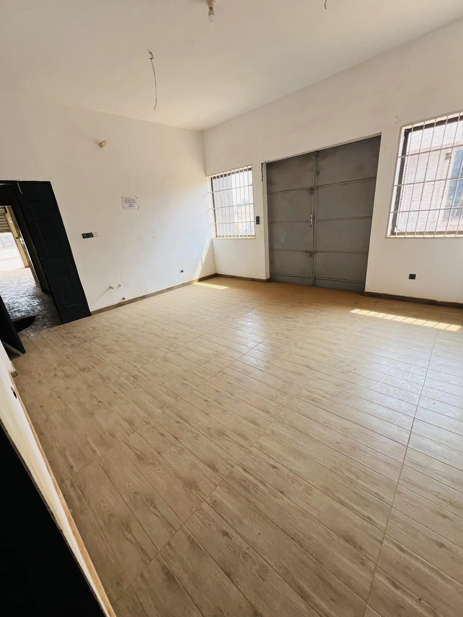 Boutique à louer